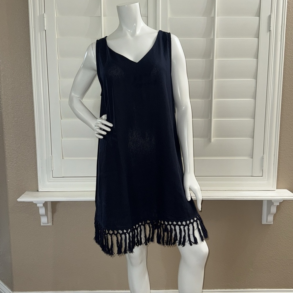 FORCYNTHIA Women's Linen Blend Sleeveless V-neck Fringe Hem Mini Dress